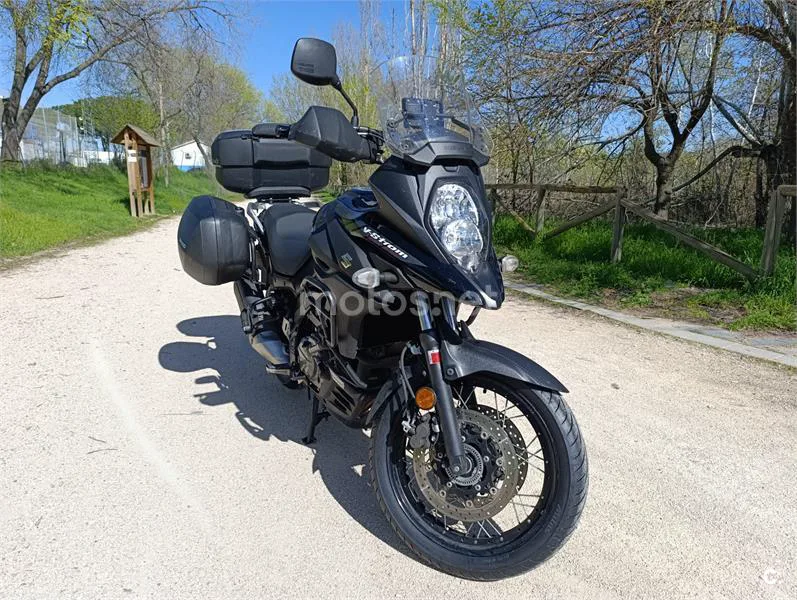 Suzuki V-Strom 650 XT – Vista 4