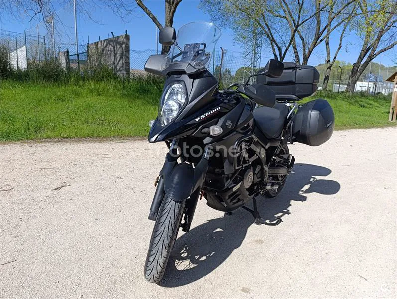 Suzuki V-Strom 650 XT – Vista 5