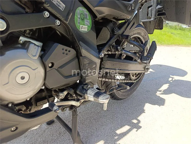 Suzuki V-Strom 650 XT – Vista 6