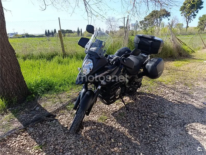 Suzuki V-Strom 650 XT – Vista 7