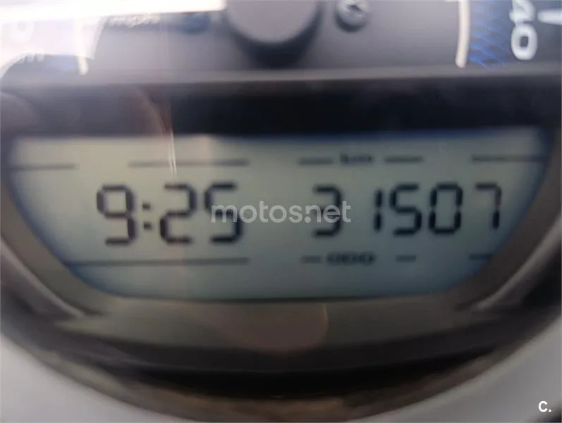 Piaggio Medley – Vista 12