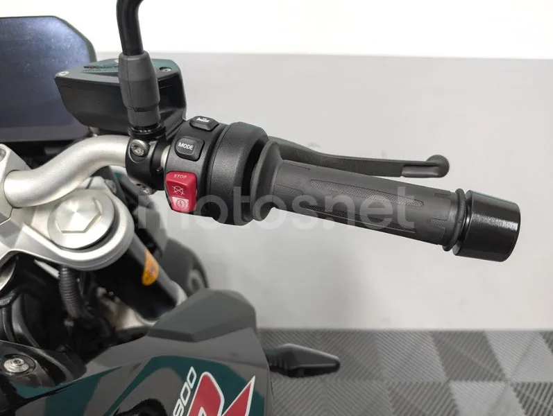BMW F 900 R – Vista 12