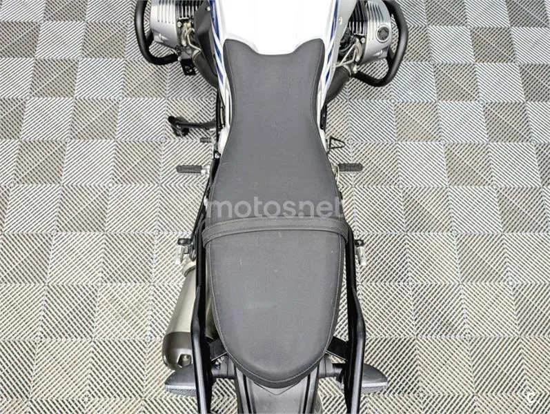 BMW R nineT – Vista 9
