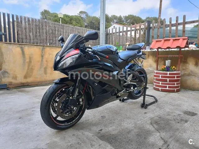 Yamaha R6 – Vista 2