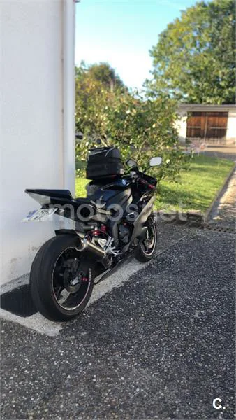 Yamaha R6 – Vista 3