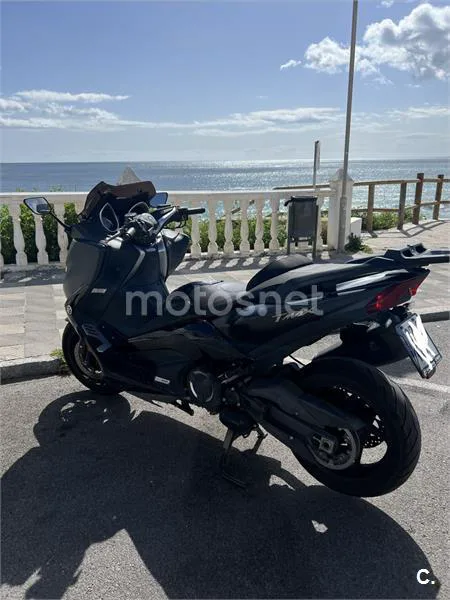 Yamaha TMAX 530 – Vista 6