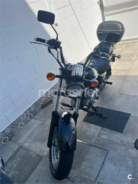 Suzuki Marauder 125 – Vista 4