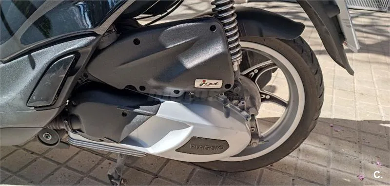 Piaggio LIBERTY – Vista 4