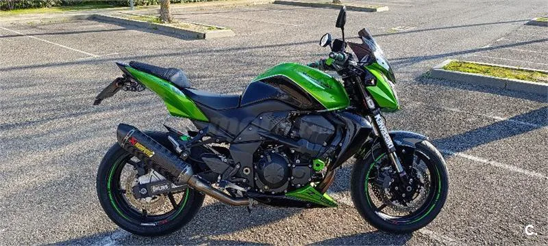 Kawasaki Z 750 – Vista 13