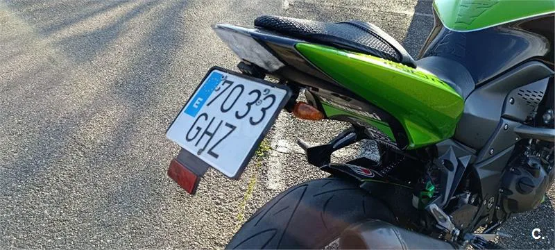 Kawasaki Z 750 – Vista 9