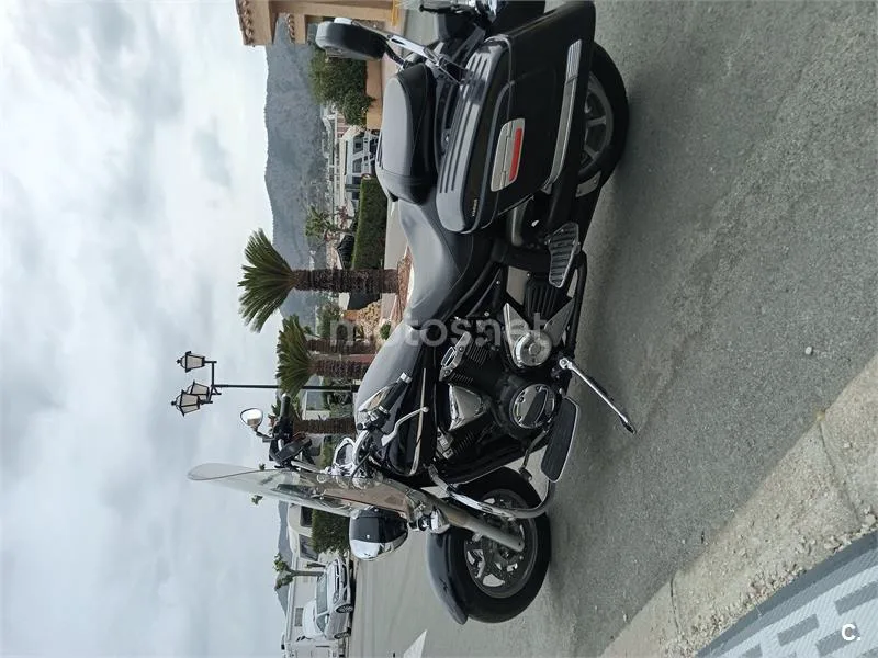 Yamaha XVS 1300 A Midnight Star 6750 € 2007 Alicante - 2
