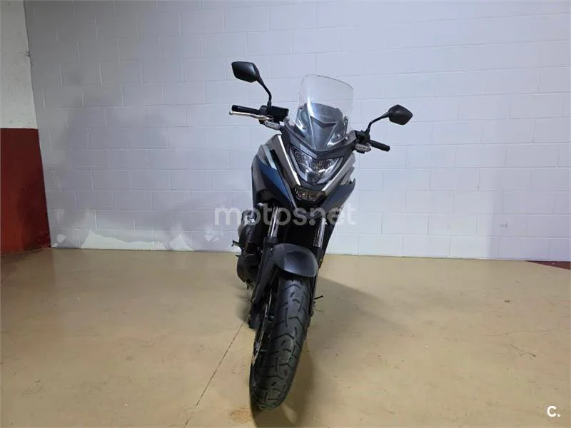 Honda NC 750 X – Vista 3