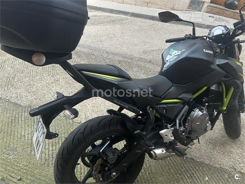 Kawasaki Z650 – Vista 3