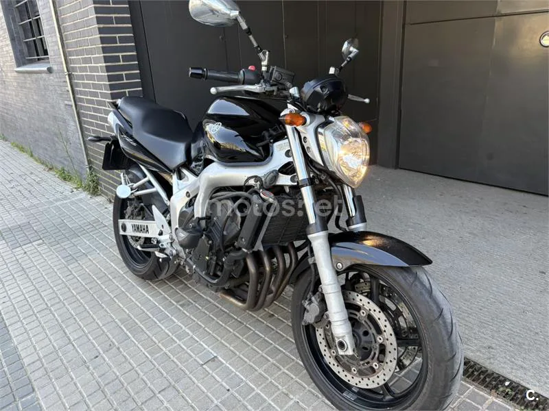 Yamaha FZ6 N – Vista 7