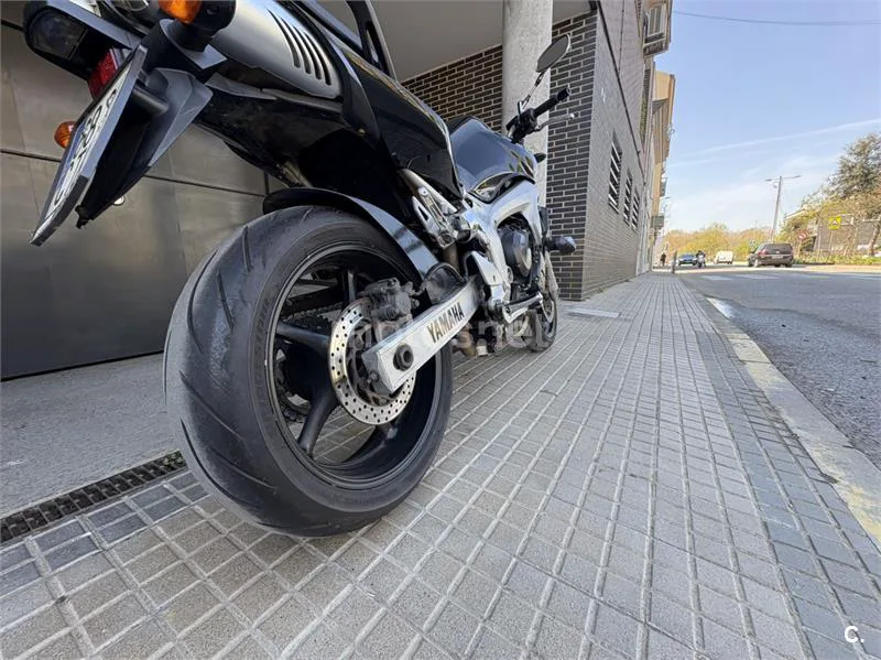Yamaha FZ6 N – Vista 10