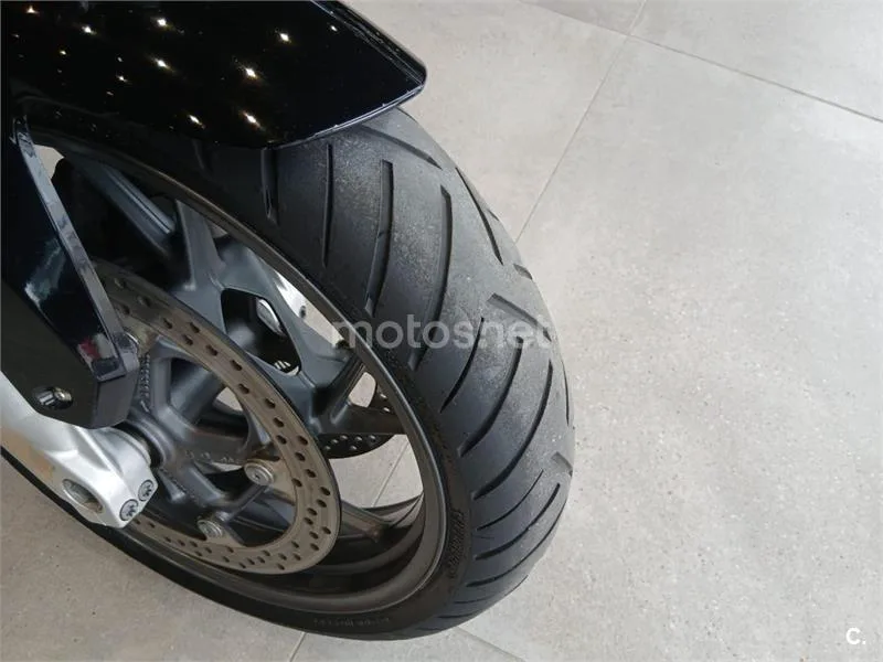 BMW R 1250 R – Vista 10