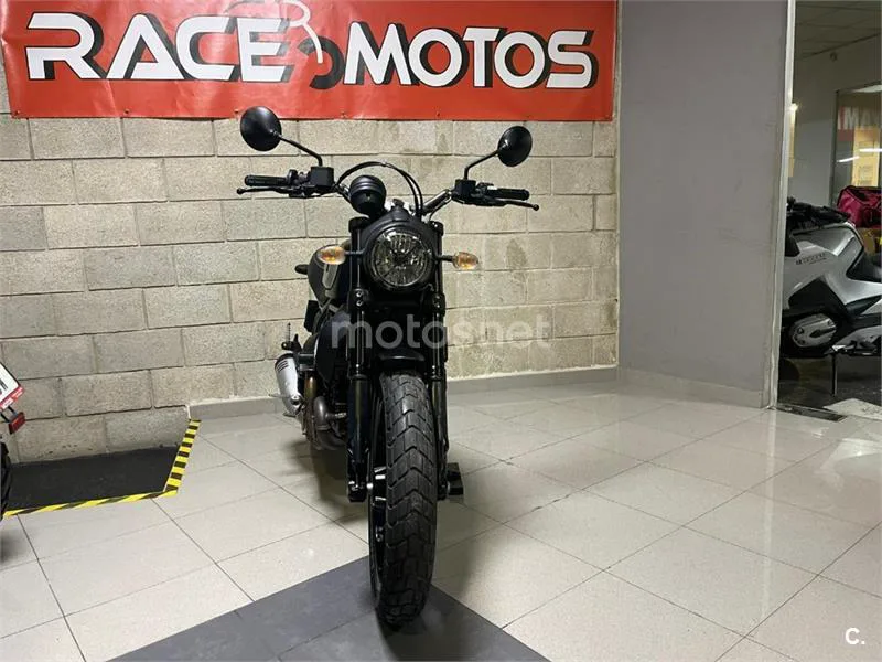 Ducati Scrambler – Vista 4