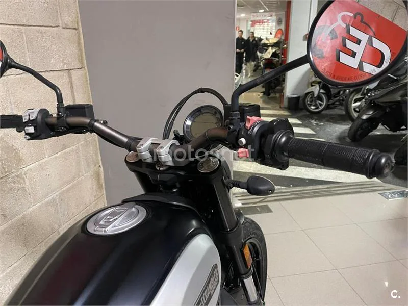 Ducati Scrambler – Vista 8