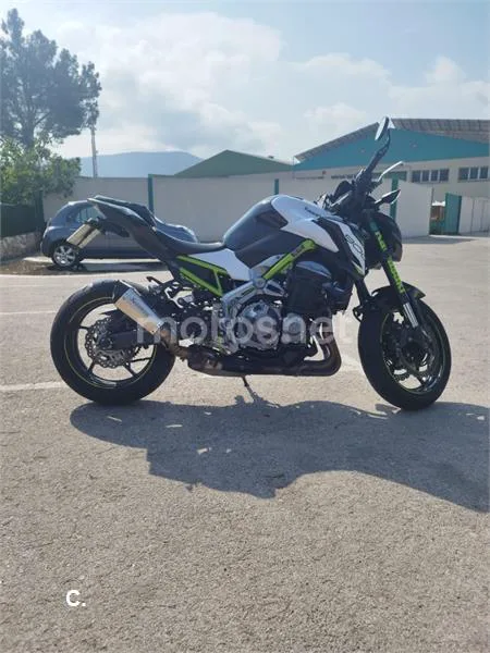 Kawasaki Z 900 – Vista 4