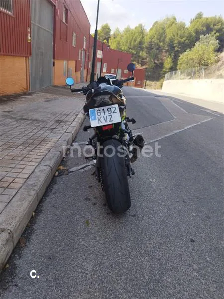 Kawasaki Z 900 – Vista 5