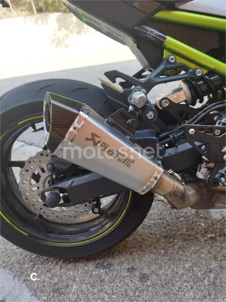 Kawasaki Z 900 – Vista 7