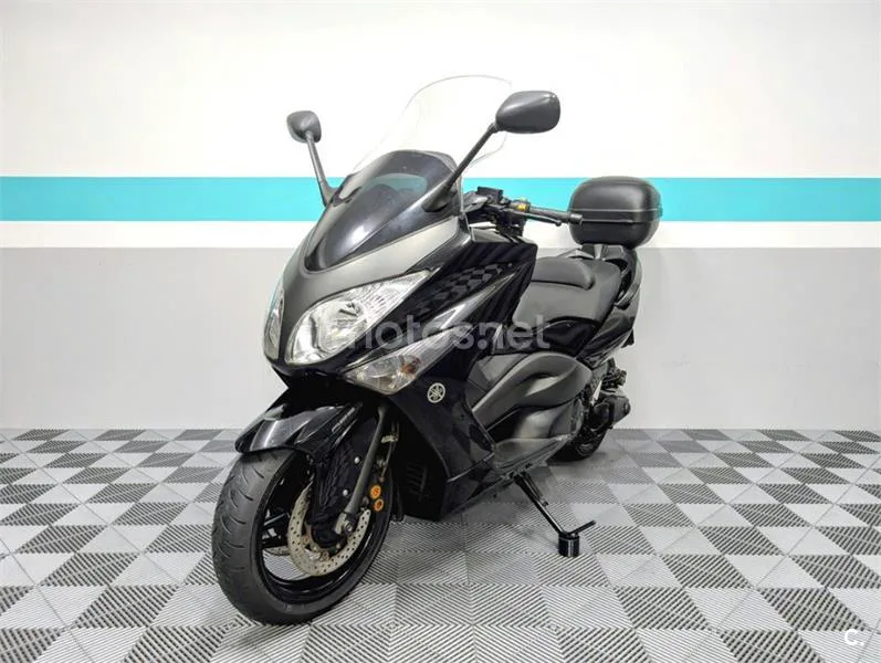 Yamaha TMAX 500 – Vista 4