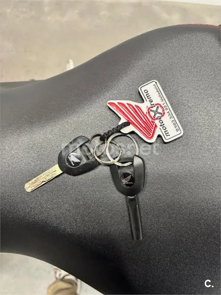 Honda CBR 650 R – Vista 13