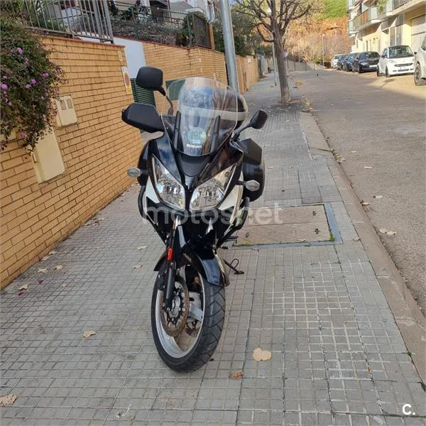 Suzuki V-Strom 650 – Vista 2