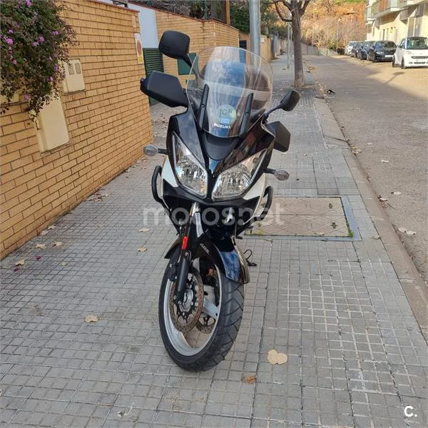 Suzuki V-Strom 650 – Vista 4