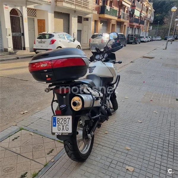 Suzuki V-Strom 650 – Vista 6