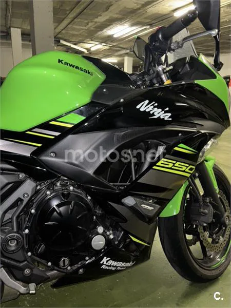 Kawasaki Ninja 650 – Vista 7