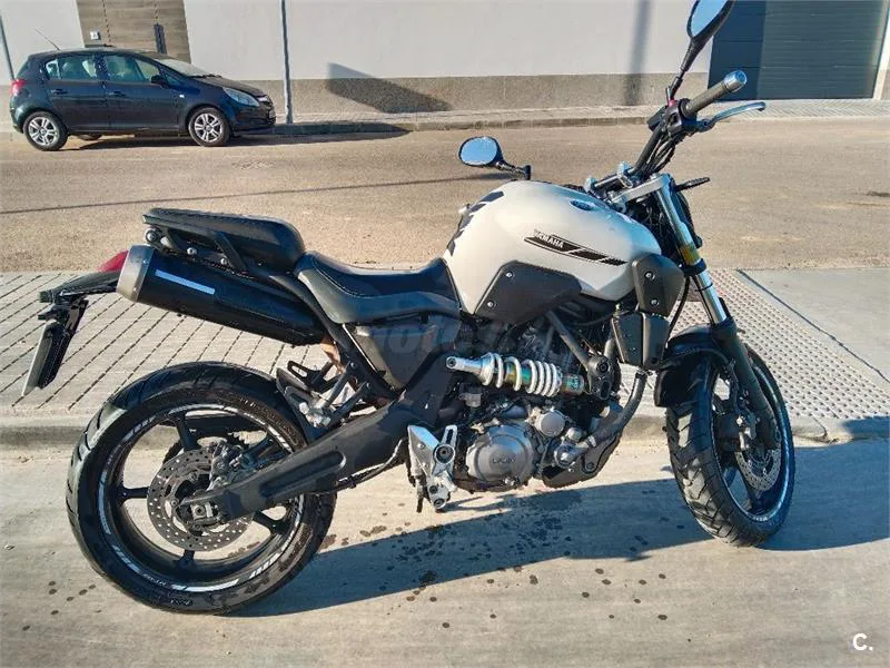 Yamaha MT-03 – Vista 2