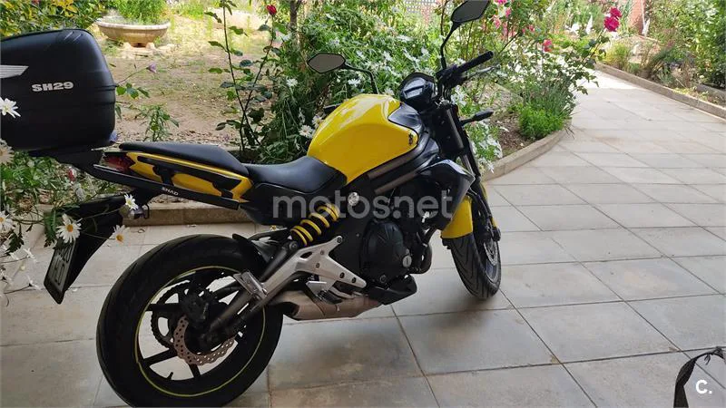 Kawasaki ER-6N – Vista 3