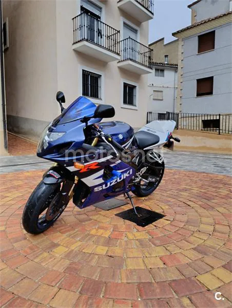 Suzuki GSX R600 – Vista 4