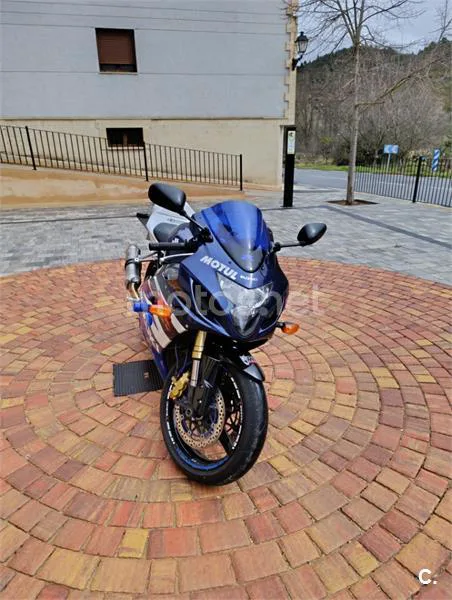 Suzuki GSX R600 – Vista 6
