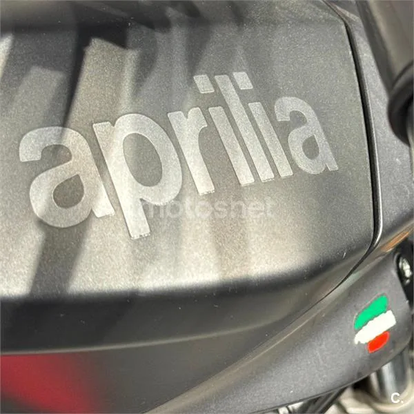 Aprilia Shiver 900 – Vista 7