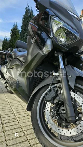 Yamaha XMAX 400 – Vista 5