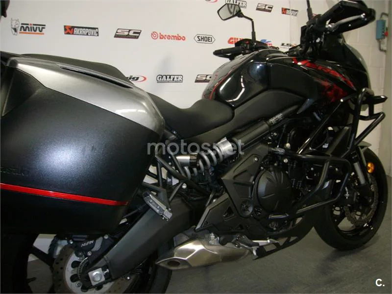 Kawasaki Versys – Vista 8