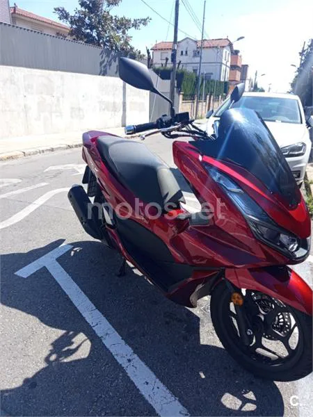 Honda PCX 125 – Vista 2