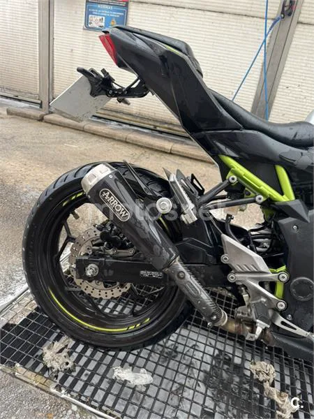 Kawasaki Ninja 125 – Vista 3