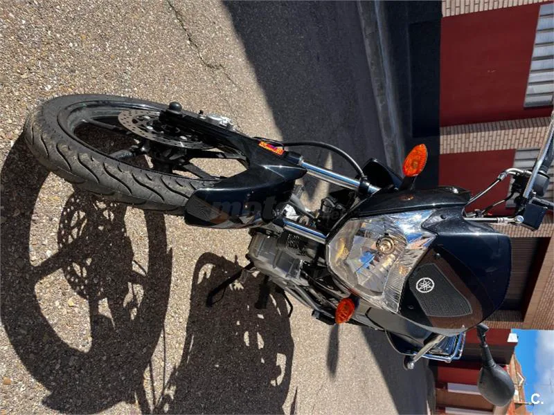 Yamaha YBR 125 – Vista 7