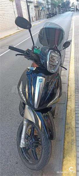 Piaggio Beverly Sport Touring 350 – Vista 14