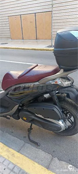 Piaggio Beverly Sport Touring 350 – Vista 7