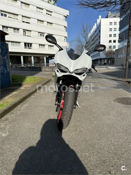 Ducati 959 Panigale – Vista 3