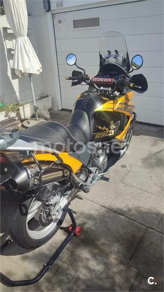 Honda Varadero XL1000V – Vista 3