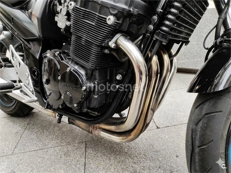 Suzuki GSF Bandit 650 – Vista 3