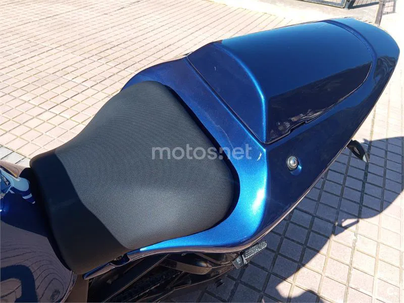 Suzuki GSX R1000 – Vista 10