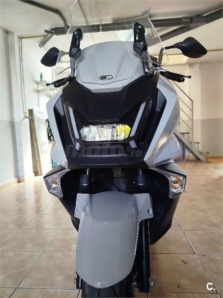 Kymco Sky Town 125 – Vista 12
