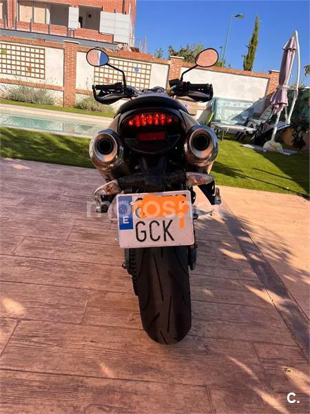 Triumph Street Triple – Vista 2