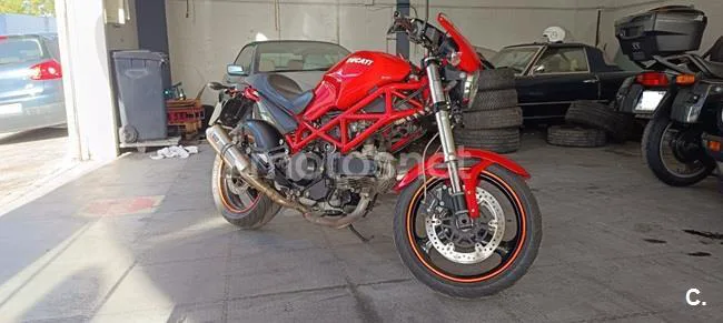 Ducati Monster 696 – Vista 4